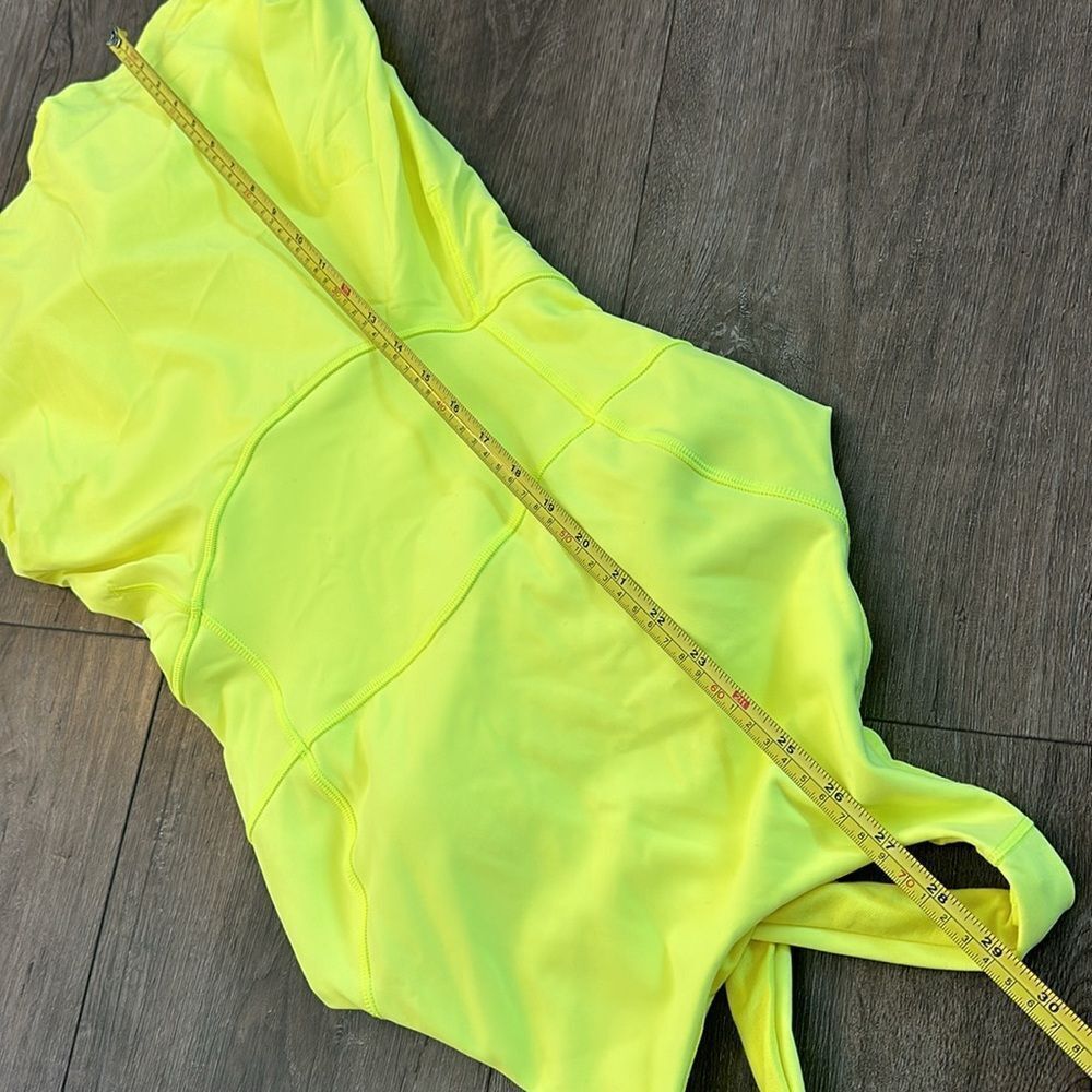 Lululemon Court Crush Dress Electric Lemon size 6 NWT tennis dress 🎾‎ - Picture 7 of 8